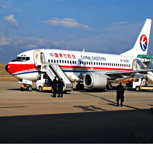 滋润航空物流航空快运业稳步发展的原因是什么？